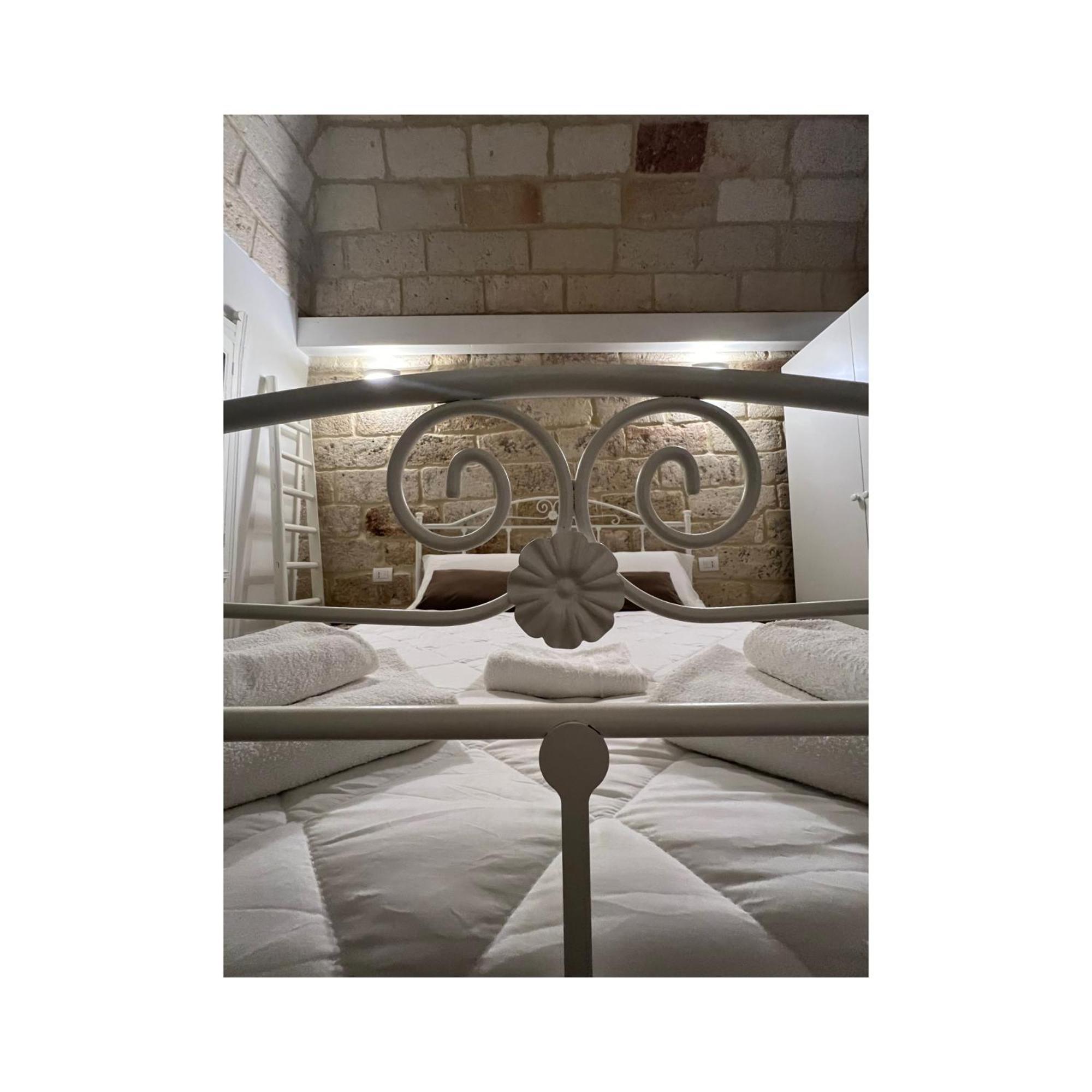 Locus Amoenus Hotel โปลีญาโนอามาเร ภายนอก รูปภาพ