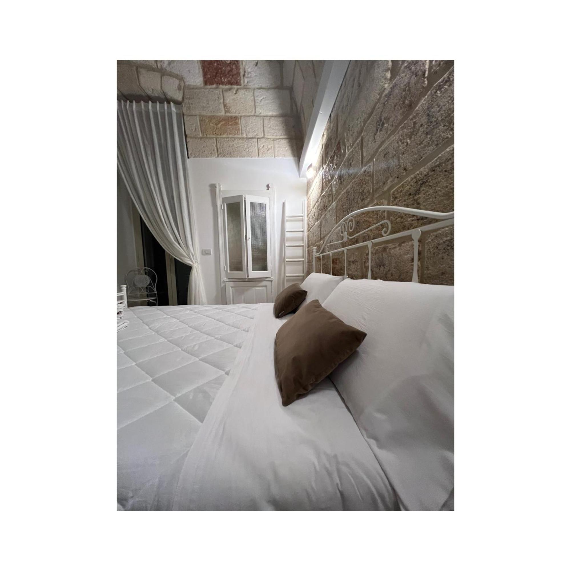 Locus Amoenus Hotel โปลีญาโนอามาเร ภายนอก รูปภาพ